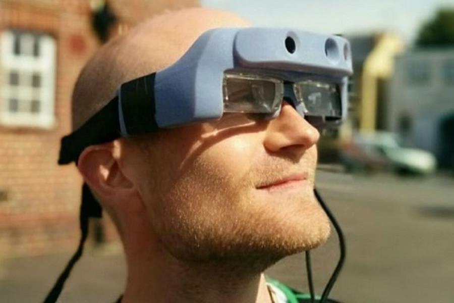 ساخت عینکی جدید برای نابینایان با فناوری جدید
